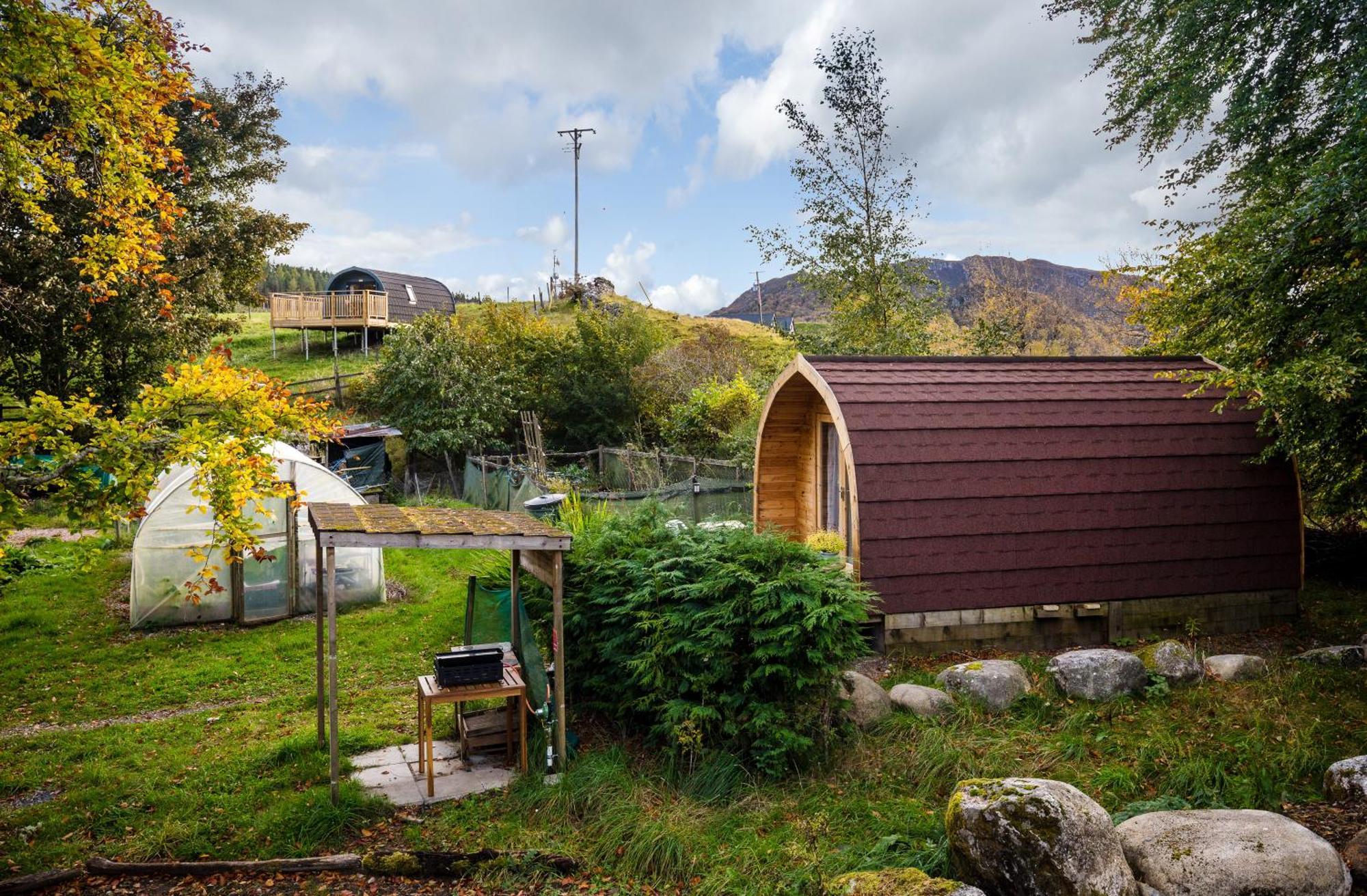 Spectacular Mountain View Ecopod Villa Newtonmore Luaran gambar